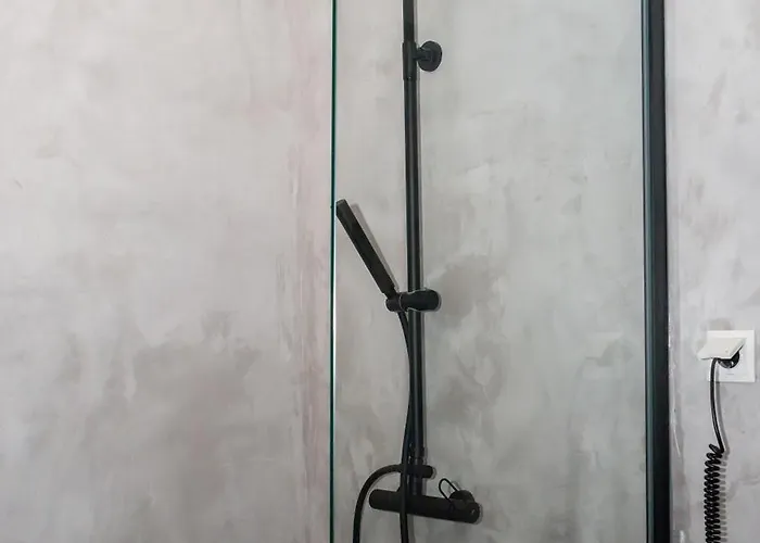 Hotel Byzantium In The Centre Of Hermoupolis 3*